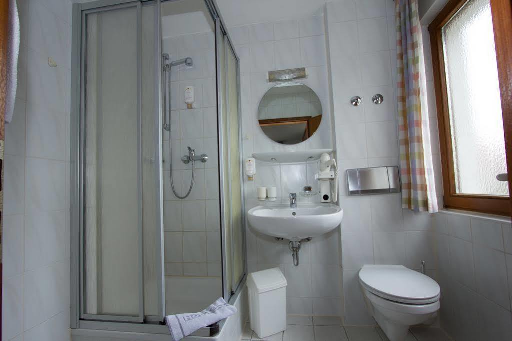 Hotel Sonnenkeller Neu-Ulm Luaran gambar